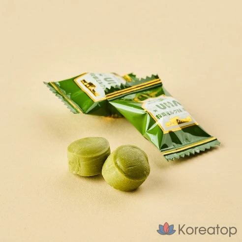 Конфеты UHA Mikakudo Tokuno Milk Matcha