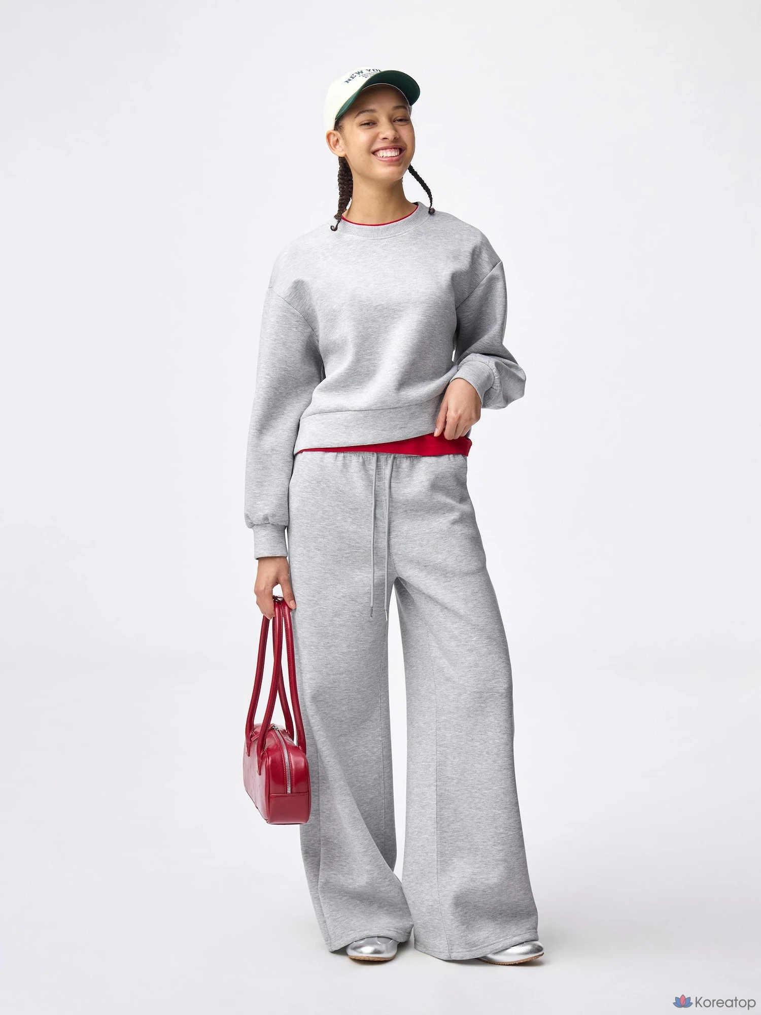 Свитшот Uniqlo Puff Sweatshirt