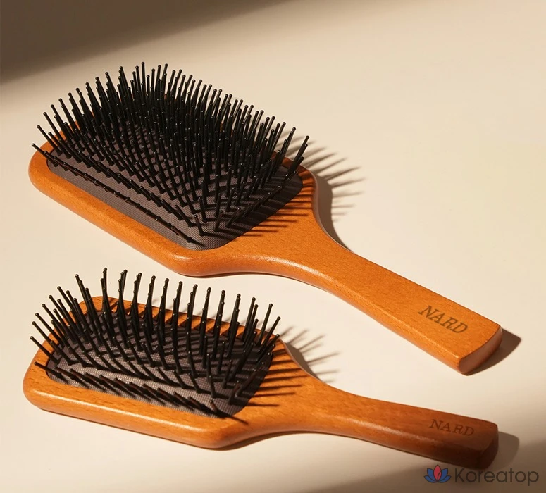 Набор кистей для стрижки маргарин Bouquet Garni NARD Paddle Brush L, разные цвета, 1 шт.