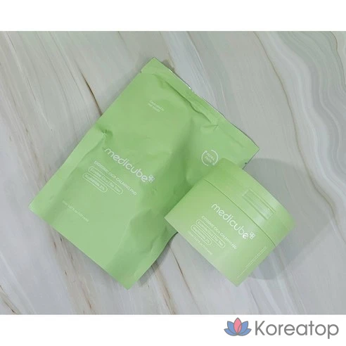 Успокаивающие пластыри Medicube Exosome Cica, основной продукт + сменная упаковка