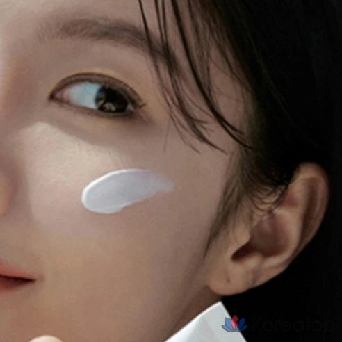 Солнцезащитный крем Cellimax Oil Control Light SPF50+ PA++++