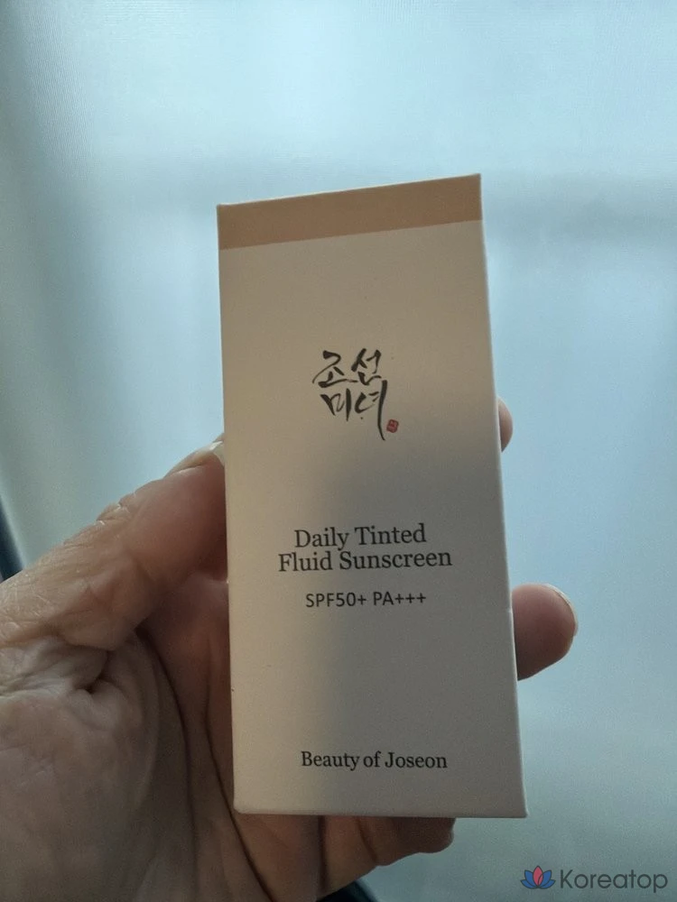 Тонирующий солнцезащитный крем Beauty of Joseon Daily Tinted Sun Serum Zinc Oxide SPF50+ PA+++, 50 мл, 1 шт., фото 4