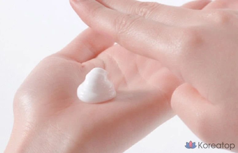 Крем от растяжек Illiyoon с низким уровнем стимуляции, 200 мл, 1 шт.