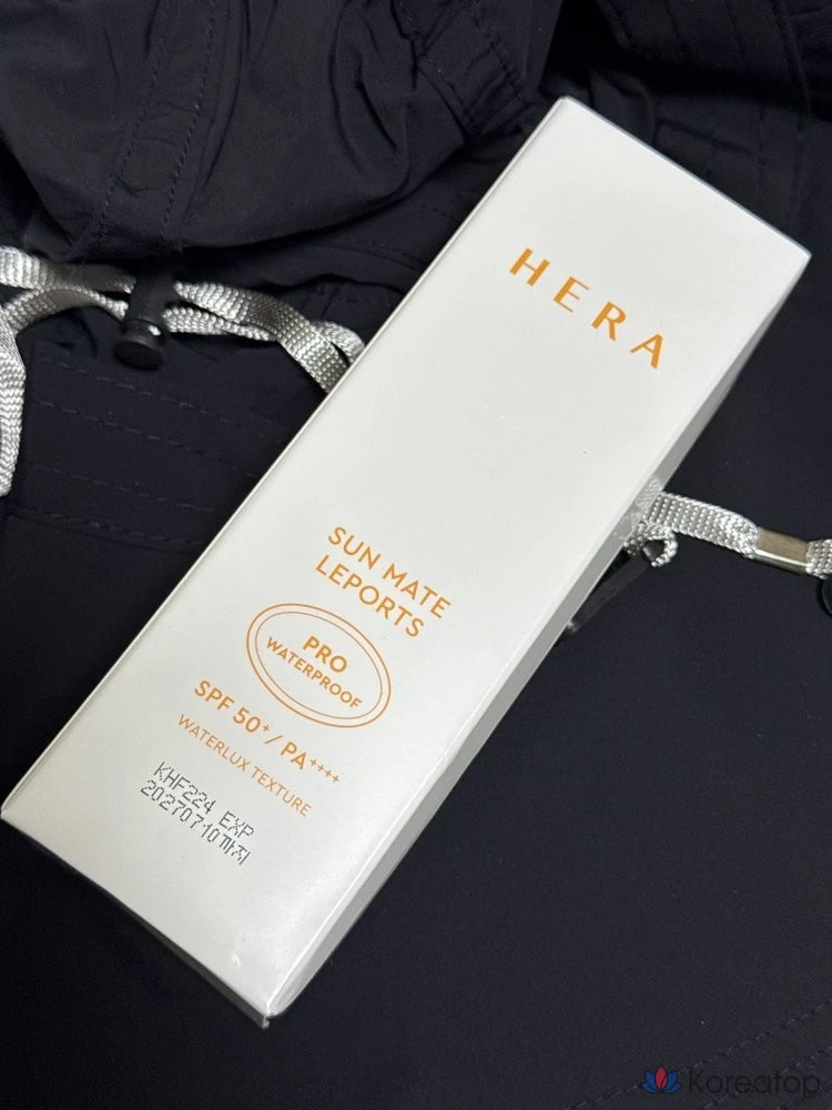 Солнцезащитный водостойкий крем Hera Reports Daily Sunscreen SPF50+, 50 мл x 1, фото 3