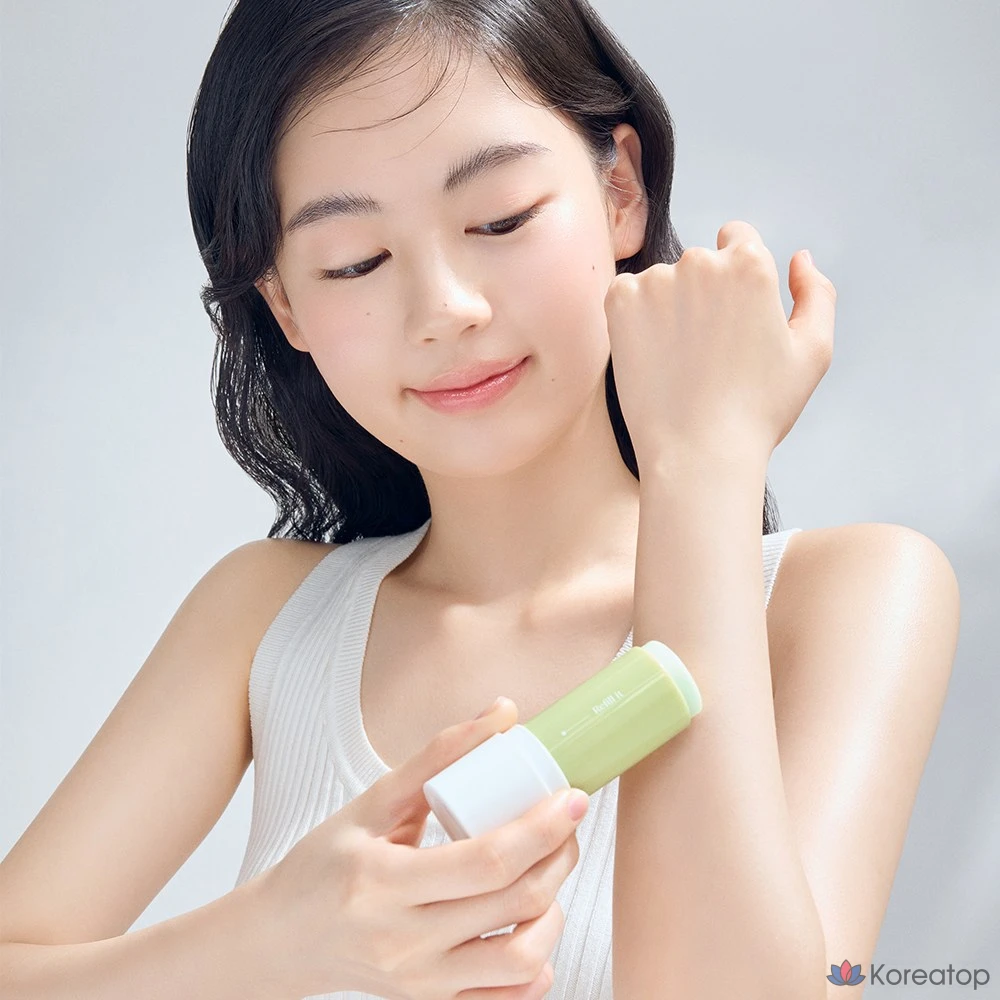 Солнцезащитный стик Goodal Clear Cica Calming Cooling Sun Stick (SPF50+ PA++++), 19 г, 1 шт.