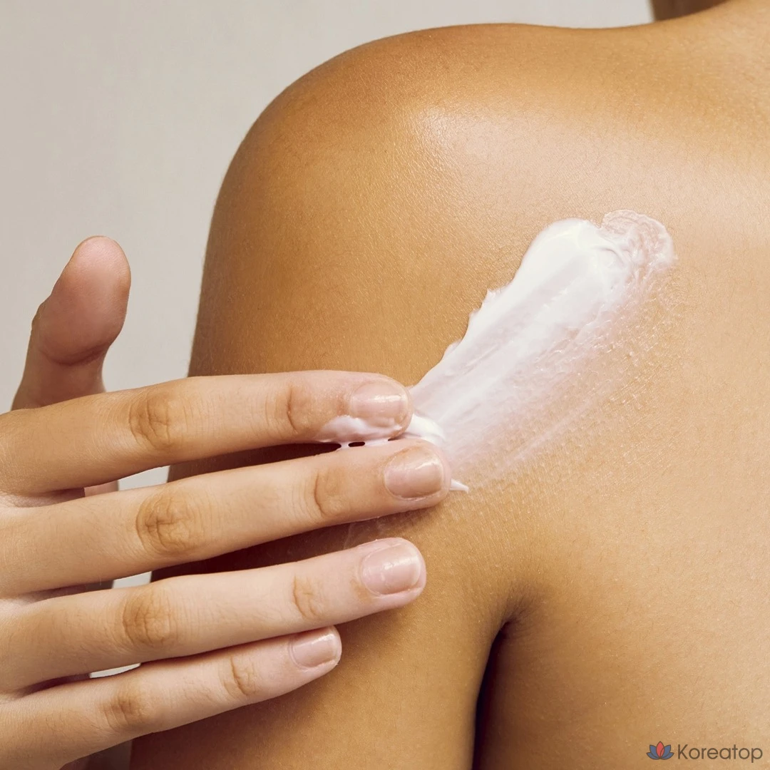 Лосьон для тела Nonfiction Gaiac Flower Body Lotion, 300 мл, 1 шт.