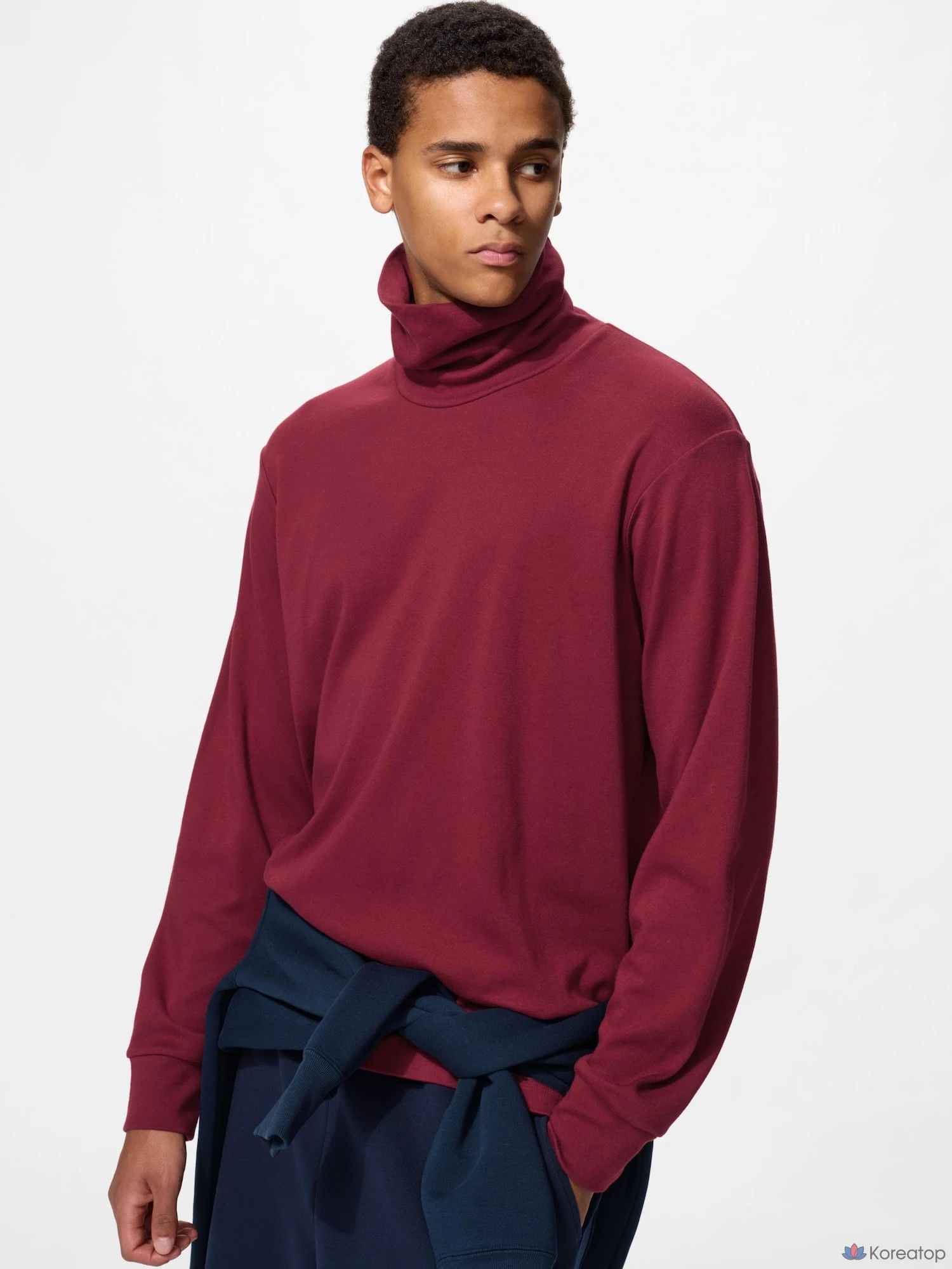Футболка с длинным рукавом Uniqlo Soft Brushed Turtleneck T