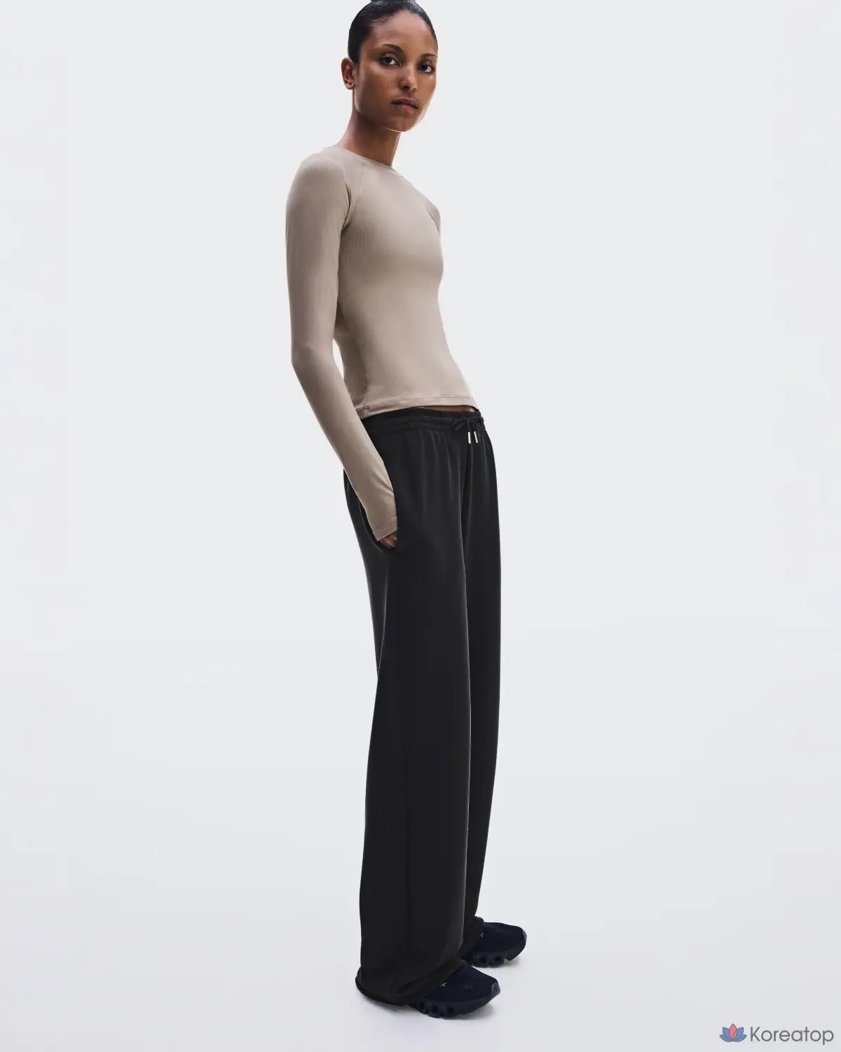 Брюки ON Studio Pants Wide, фото 6