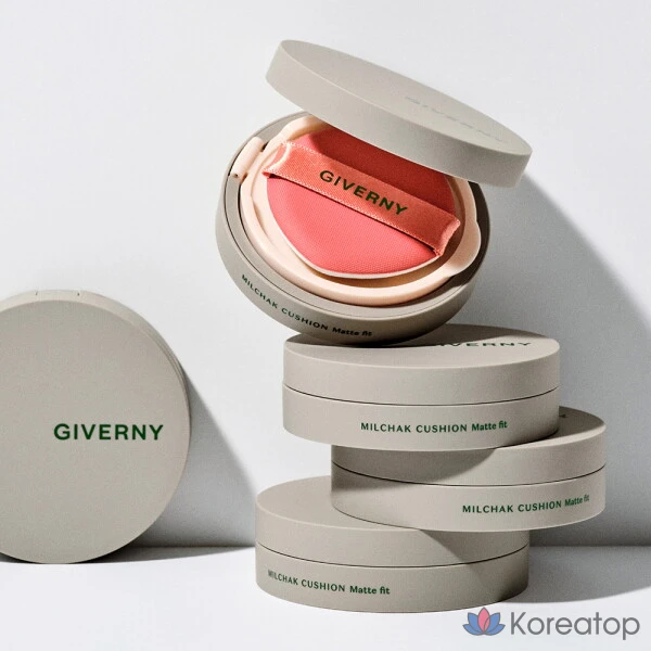 Тональный крем-кушон Giverny Close-Fit Matte Cushion 12 г, цвет: 17C фарфор, 1 шт.
