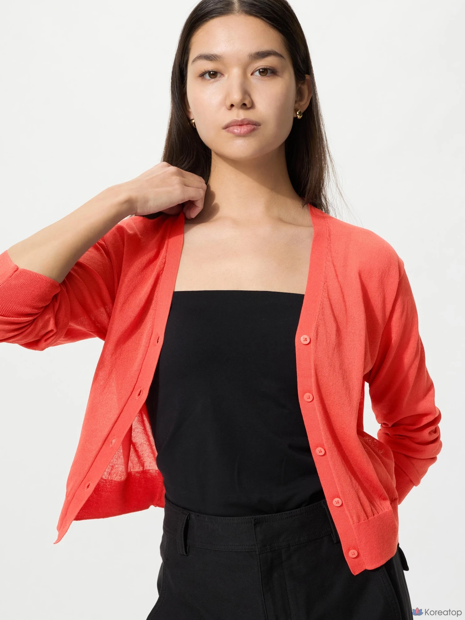 Кардиган Uniqlo Light V-Neck Cardigan