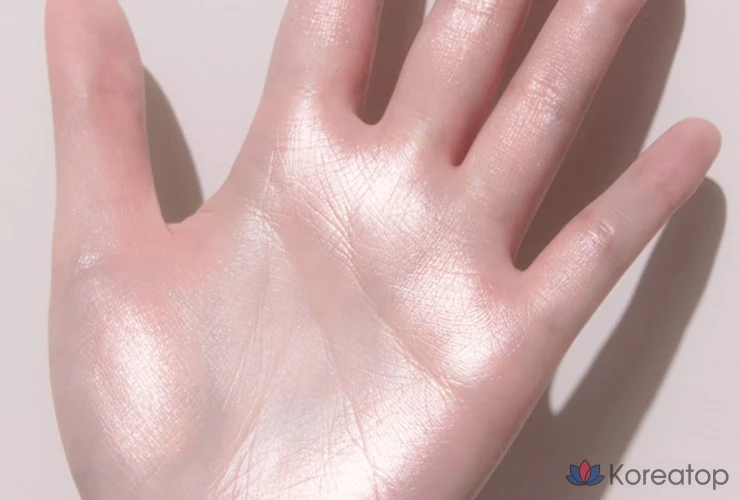 Хайлайтер 2an Pure Glossy Highlighter, оттенок IV01 Sugar Veil, 2.7 г, 1 шт., фото 5