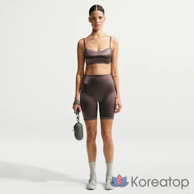 Велошорты женские Nike Skims Satin Shine Mid-Rise 7-Inch Bonded Biker Shorts