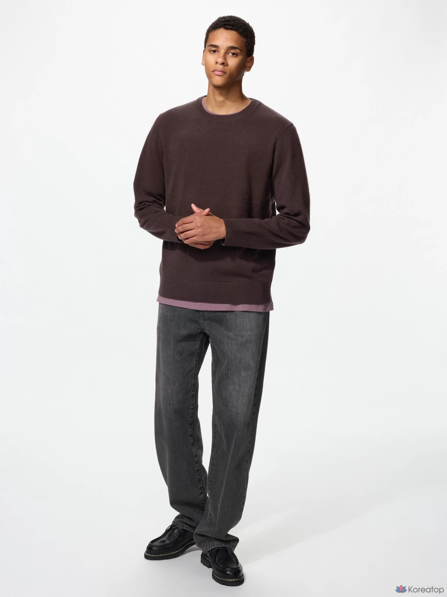 Свитер Uniqlo Cashmere Crew Neck Sweater
