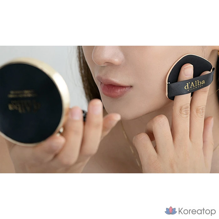 Набор D'alba Serum Glow Tension Cover Cushion 17 г + сменный блок 17 г, № 21, 1 шт., фото 6