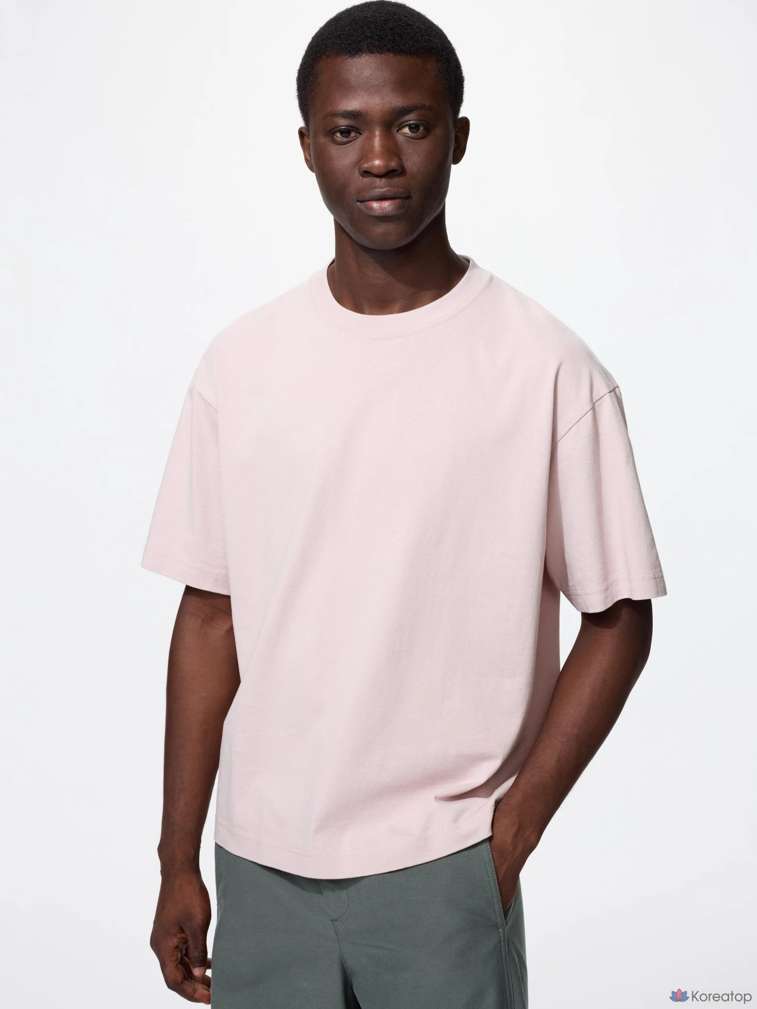 Футболка Uniqlo Boxy Crop T