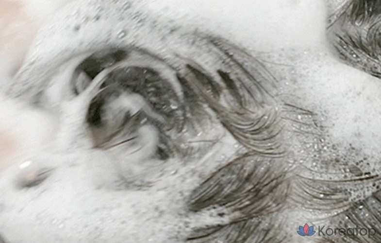 Шампунь Ryo Hambit Extreme Damage and Nutrition Hair Loss Relief с цветочным пудровым ароматом, 480 мл, 1 шт., фото 6