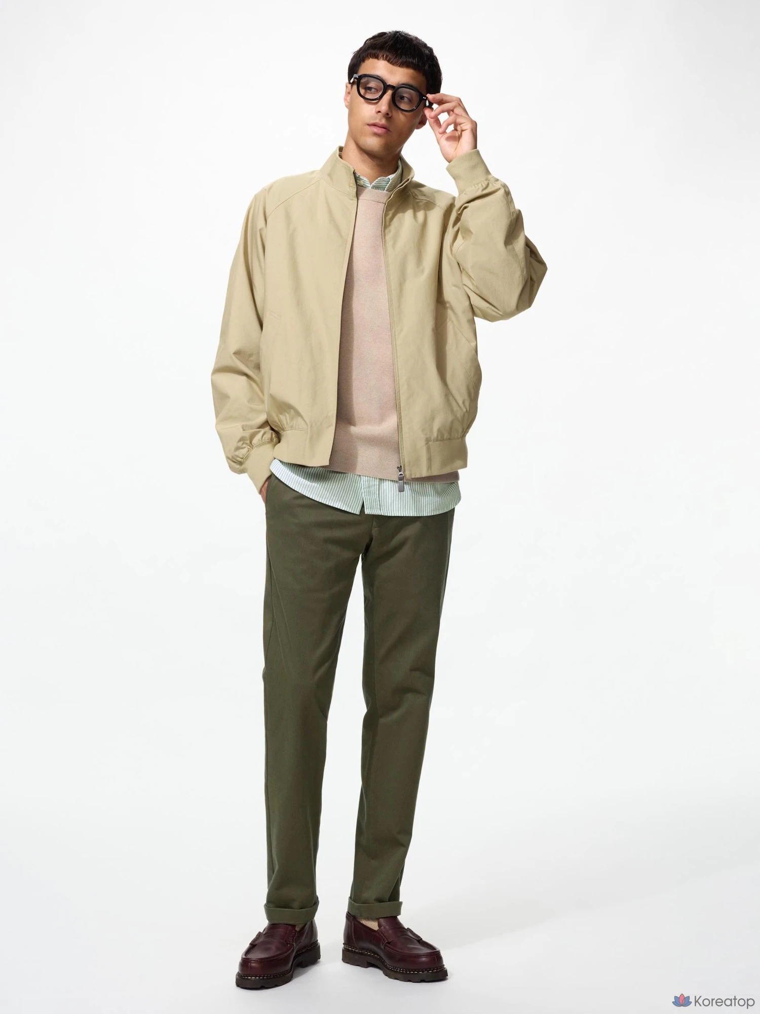 Брюки Uniqlo Slim Chino Pants