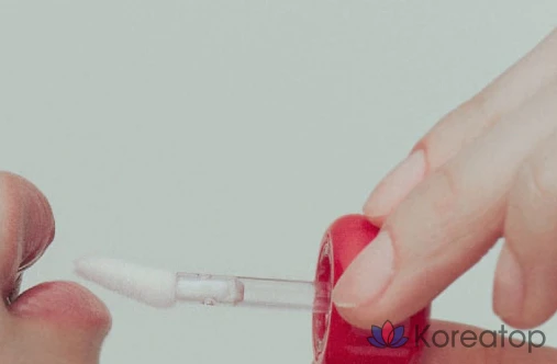 Помада ALTERNATIVE STEREO Lip Potion, аромат «Вспененное молоко», 9 мл, 1 шт.