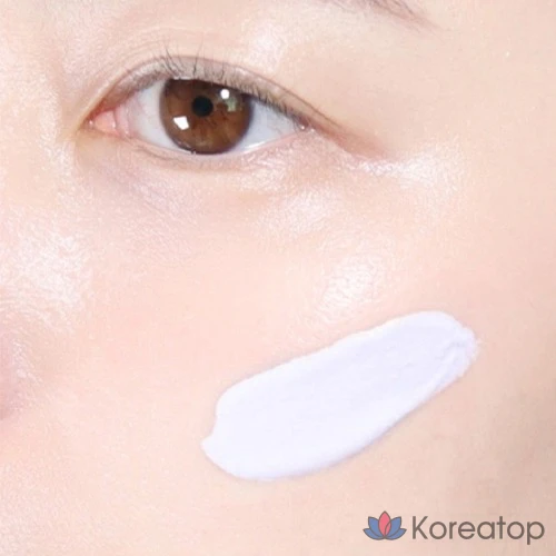 База под макияж The Face Shop Air Cotton, 35 г, лаванда, 1 шт.