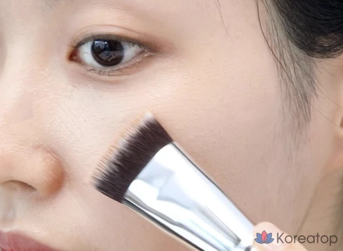 Тональный крем The Face Shop Ink Lasting Foundation Slim Fit, 30 мл, 1 шт., V203 Натуральный бежевый, фото 6