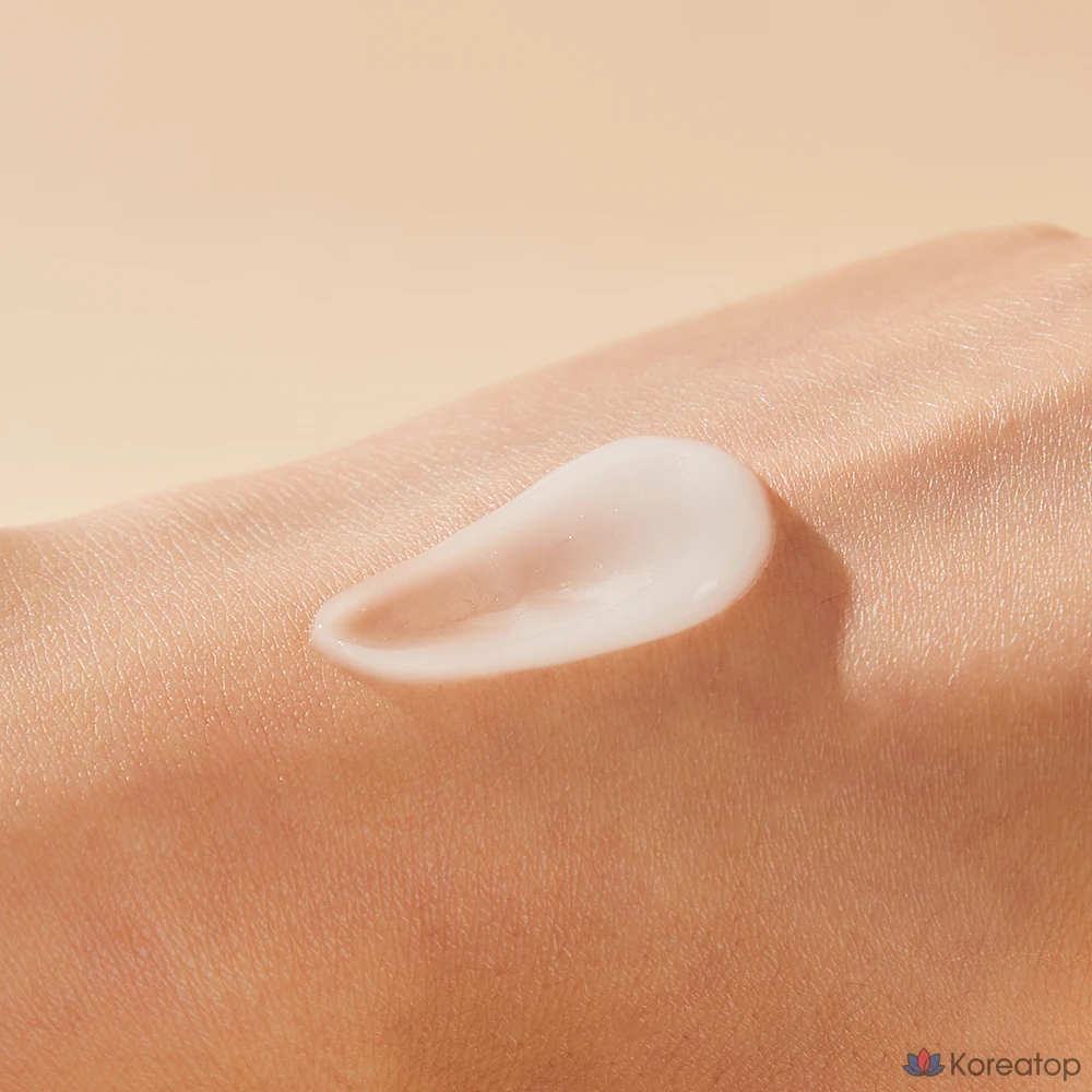 Крем SKIN1004 Centella Tone Brightening Capsule Cream, 75 мл, 1 шт.