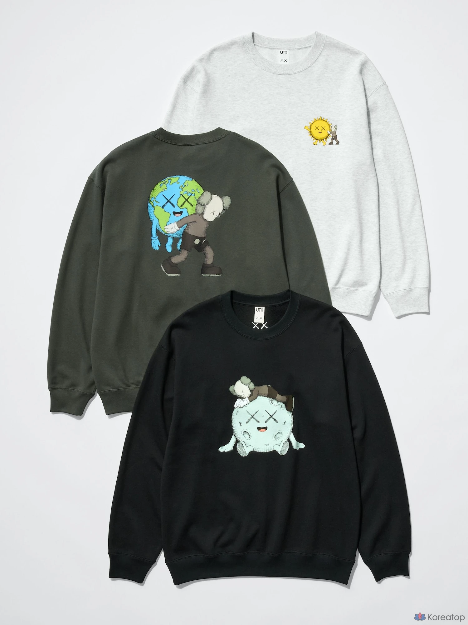 Свитшот Uniqlo KAWS UNIVERSE C