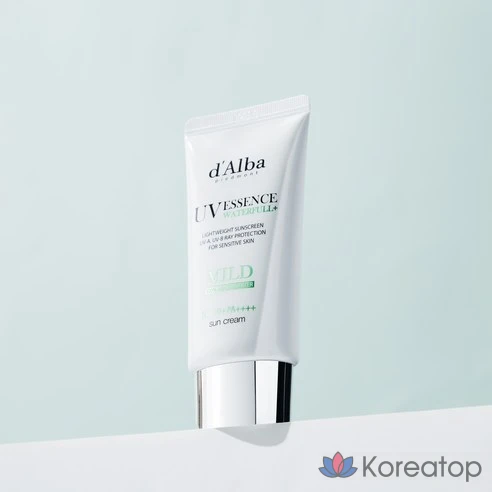 Солнцезащитный крем для чувствительной кожи Dalva Waterpool SPF50+ PA++++, 50 мл