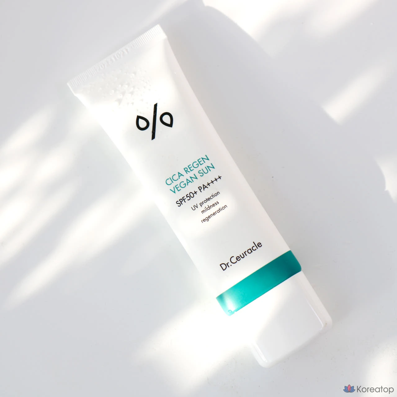 Солнцезащитный крем Dr. Ceuracle Cica Regen Sun Cream SPF50+ PA++++, 50 мл, 1 шт.