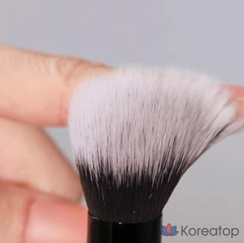 Кисть для пудры Jungsaemmool Masterclass, 1 шт.