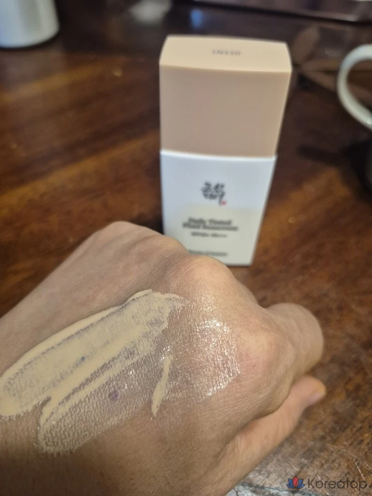 Тонирующий солнцезащитный крем Beauty of Joseon Daily Tinted Sun Serum Zinc Oxide SPF50+ PA+++, 50 мл, 1 шт., фото 5