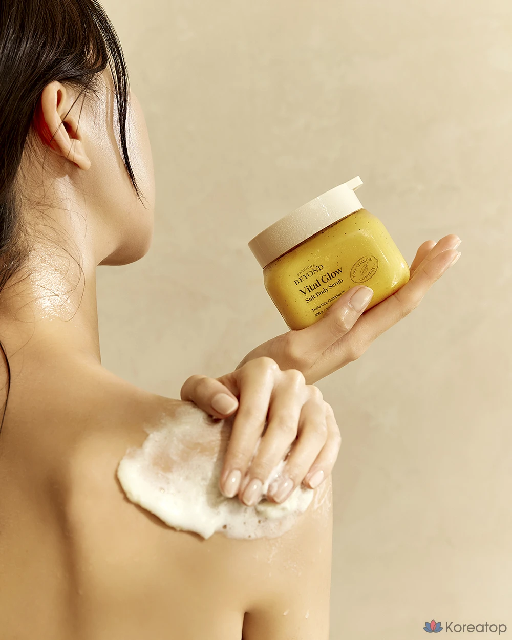 Солевой скраб для тела BEYOND Vital Glow, 1 шт., 500 г