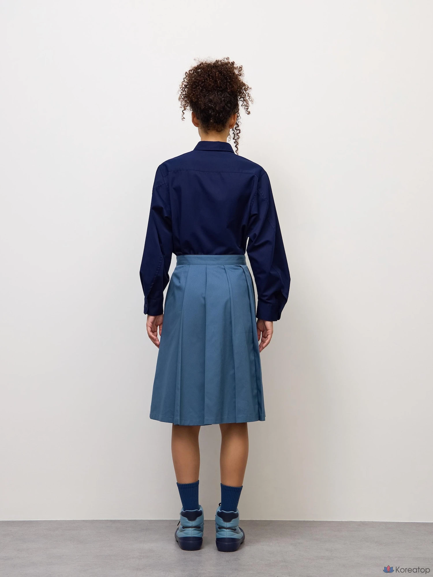 Юбка-миди Uniqlo Chino Pleated Midi Skirt