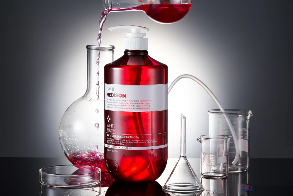 Шампунь PAUL MEDISON Deep Red Fast White Musk, 1,077 л, 1 шт.