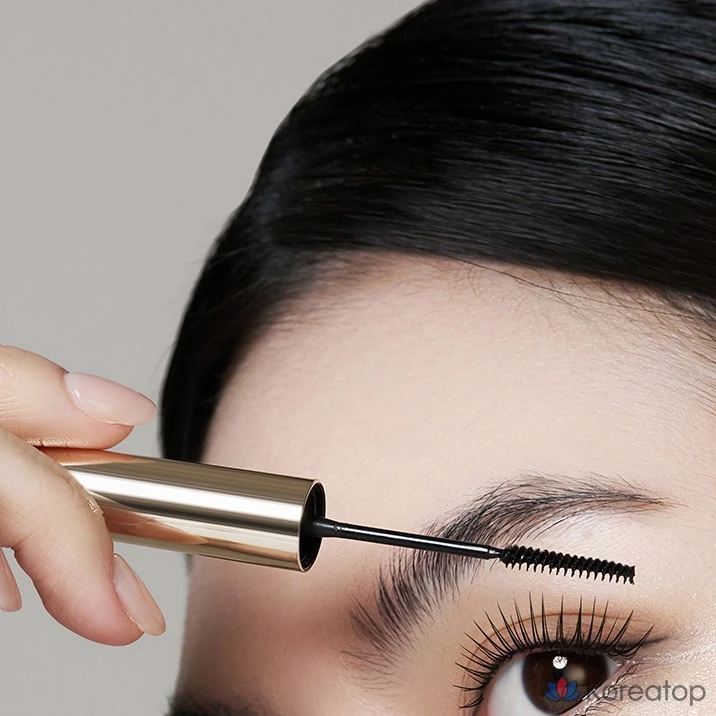 Сыворотка для интенсивного питания ресниц Marshique Enriched Intense Eyelash Nourishing Serum, пепельный цвет, 3,5 г, 1 шт.