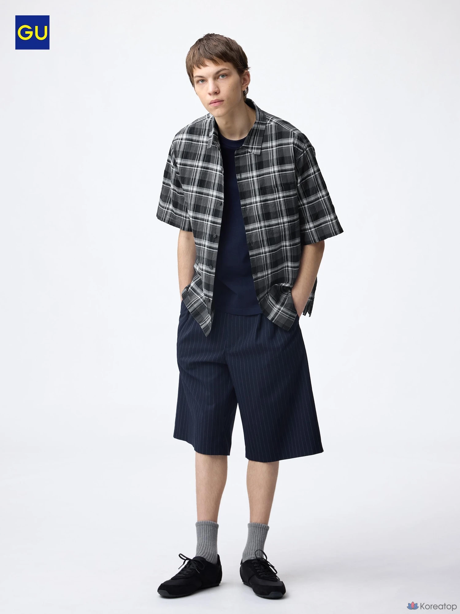 Рубашка Uniqlo Texture Pattern Short Sleeve Shirt