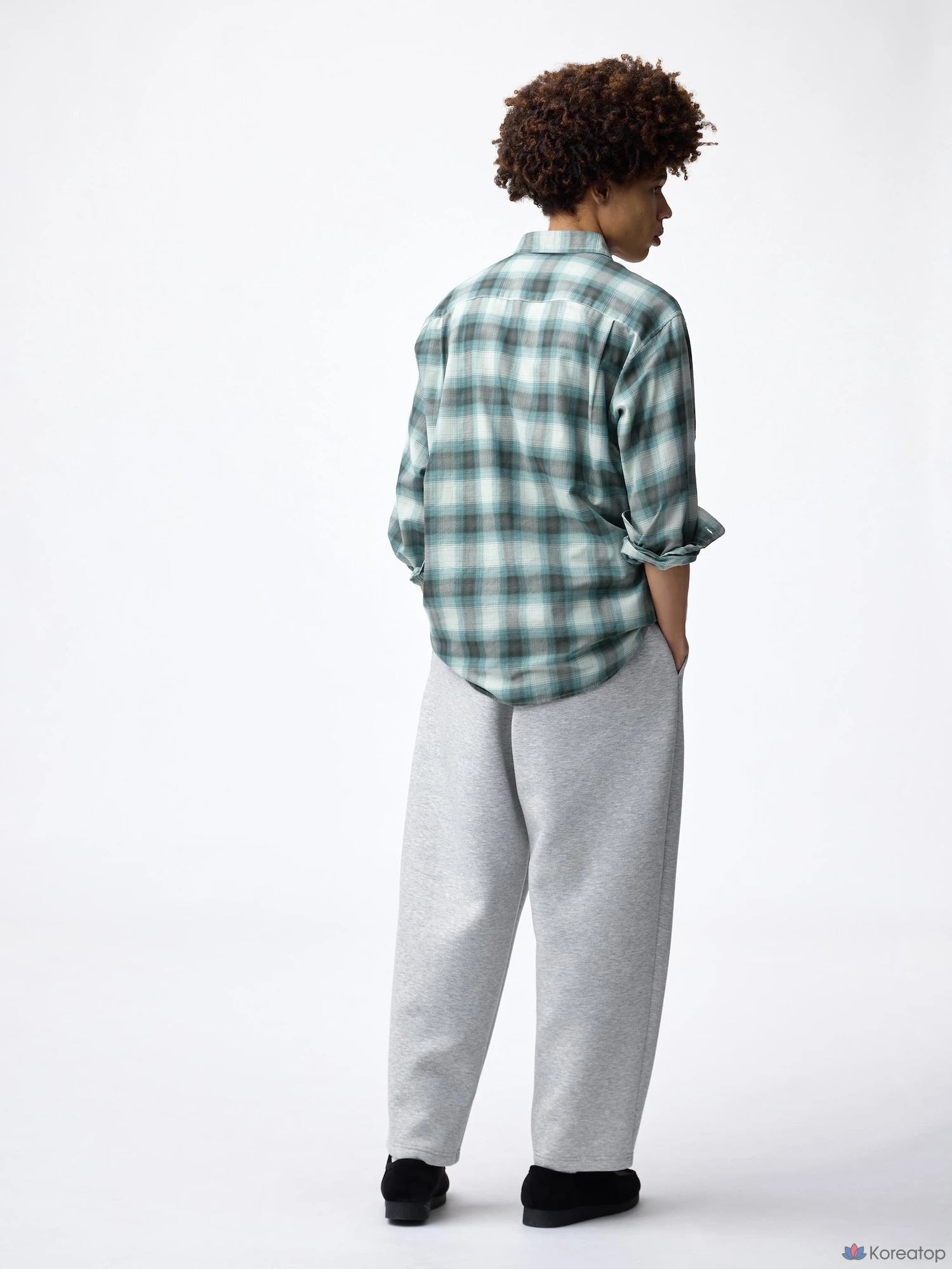 Брюки Uniqlo Puff Sweat Carrot Pants