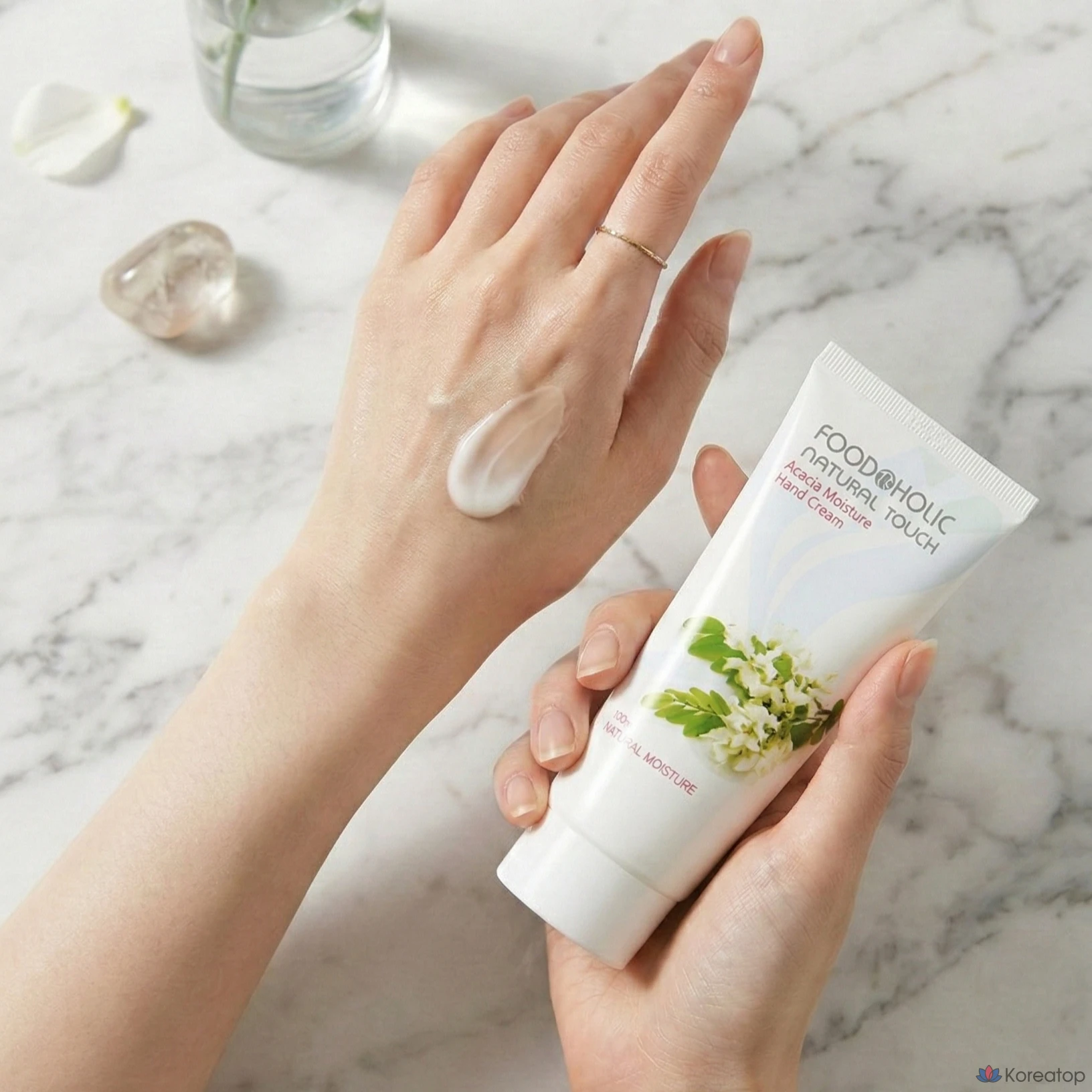 Крем для рук FoodaHolic Moisture Hand Cream Acacia, 100 мл, 1 шт.