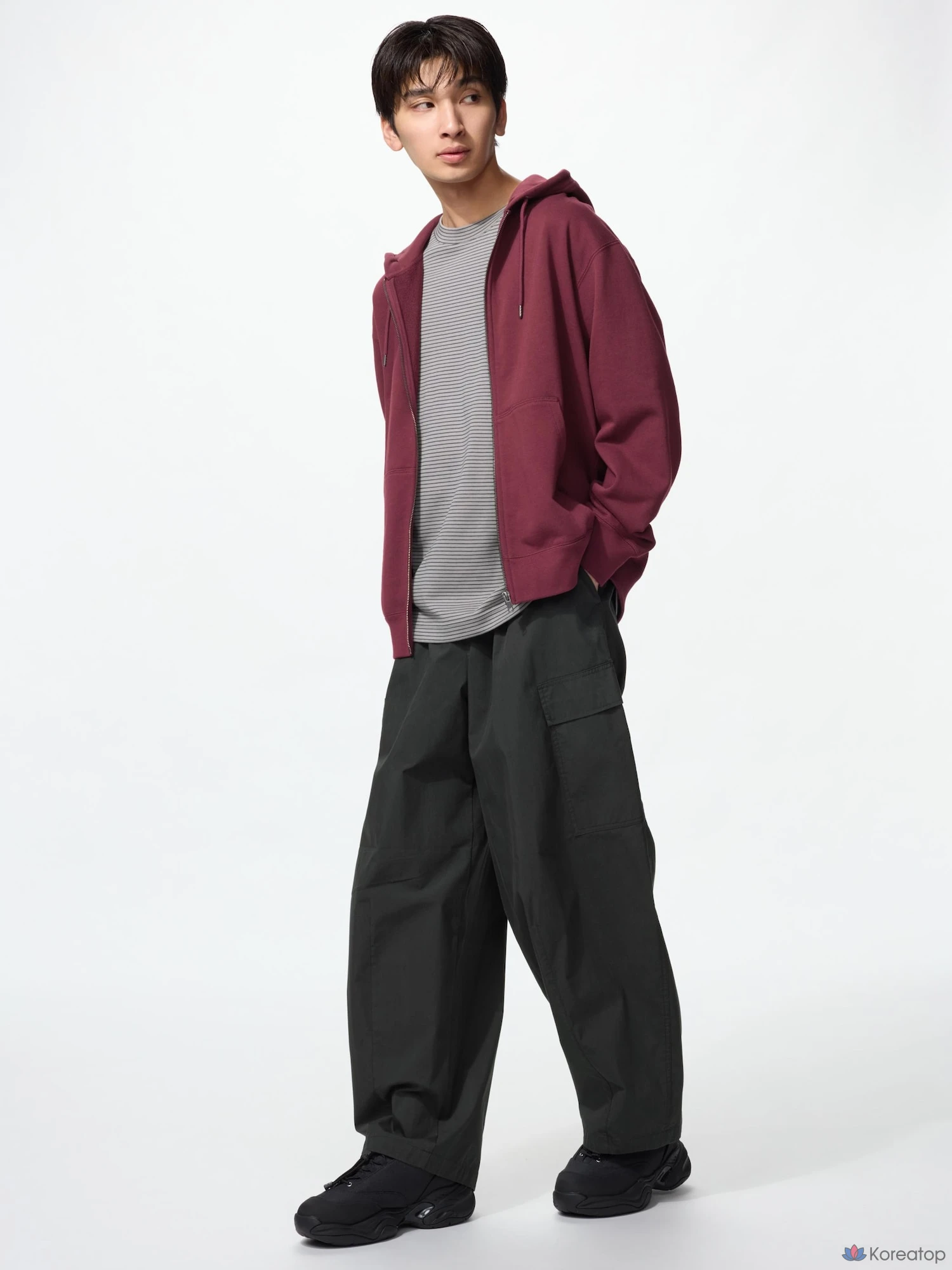 Брюки Uniqlo Utility Volume Pants