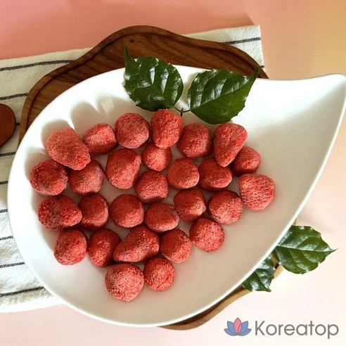 Клубничные чипсы сублимированные Malin Market, сушеная клубника
