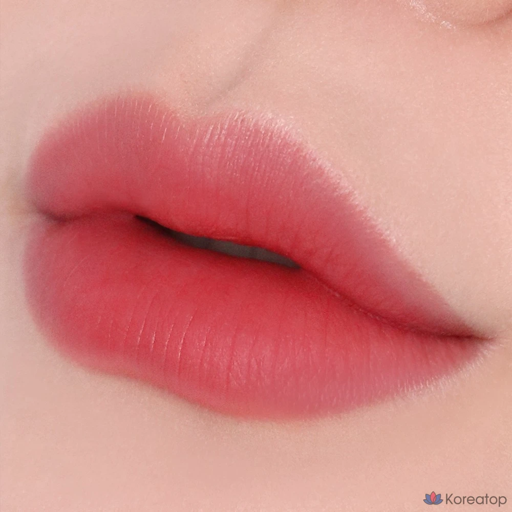Помада Mac Powder Kiss Haze Matte Lipstick, оттенок Stay Curious, 1 шт., фото 2