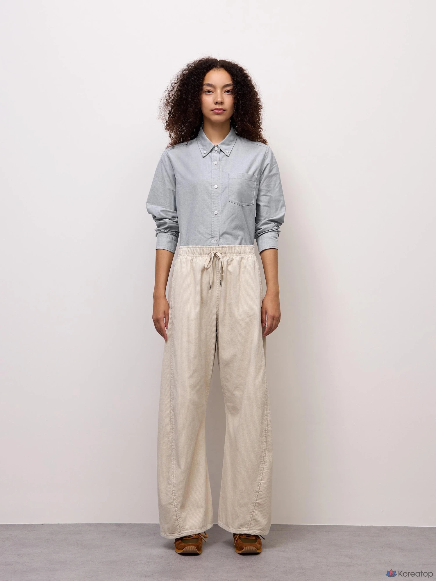 Брюки Uniqlo Corduroy 3D Barrel Pants