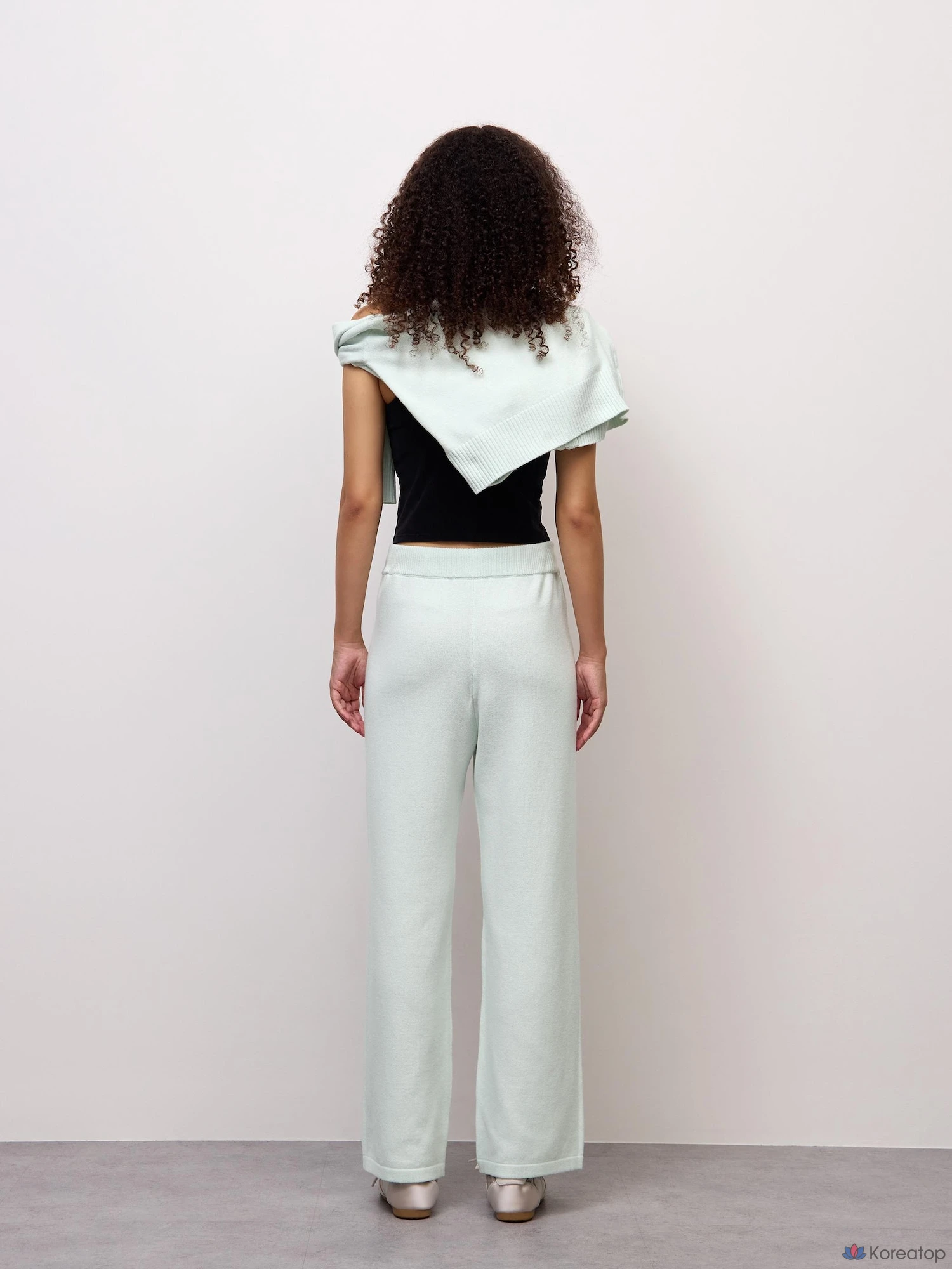 Брюки Uniqlo Knit Flare Pants