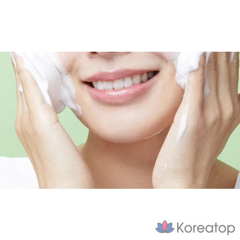 Очищающая пенка Dr.G Red Blemish Cica Cleansing Foam