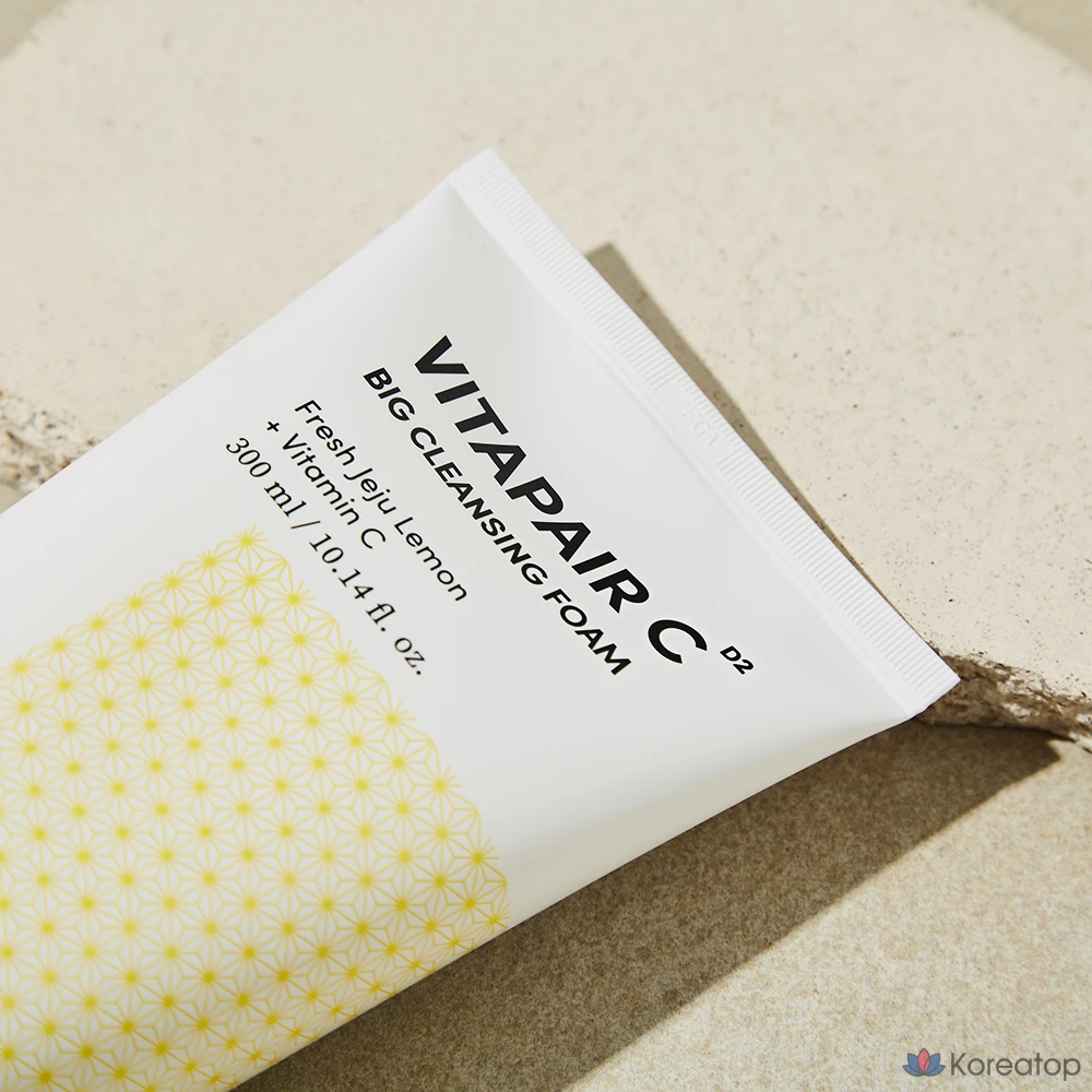Очищающая пенка Nature Republic Vita Pair C Big Cleansing Foam, 300 мл, 1 шт.