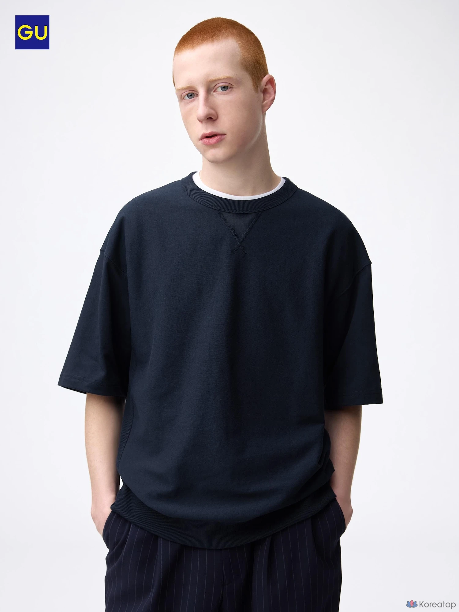 Футболка Uniqlo Sweat Look T