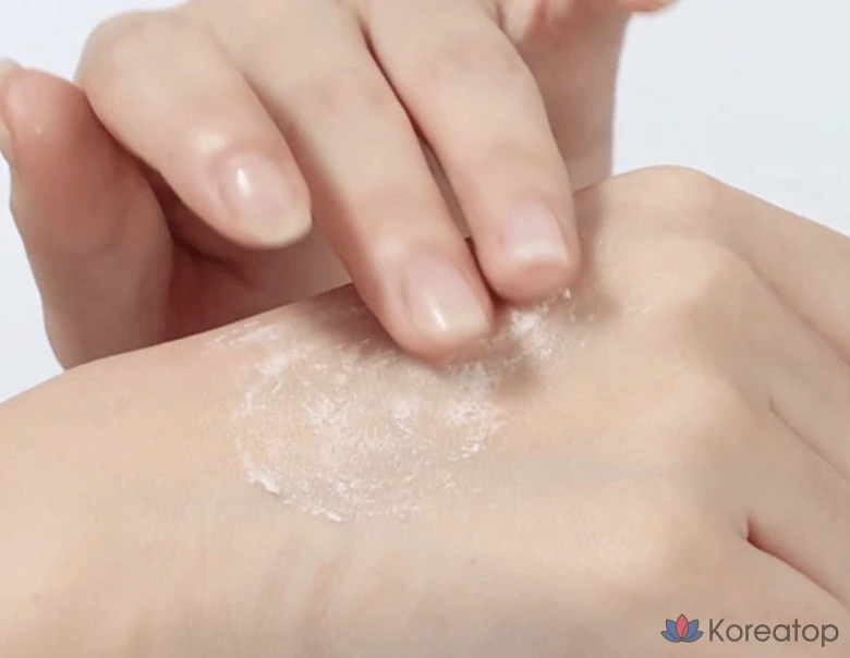 Скраб для губ MAXCLINIC Bubble, без запаха, 7 мл, 1 шт.