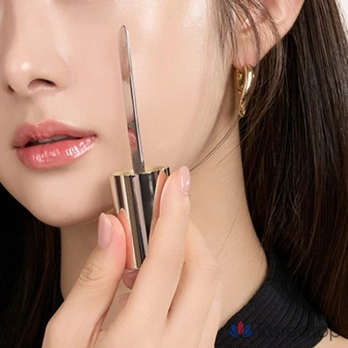 Шпатель для тональной основы D'alba Skin Fit Serum Foundation Spatula, 40 мл, 1 шт., № 21, фото 6