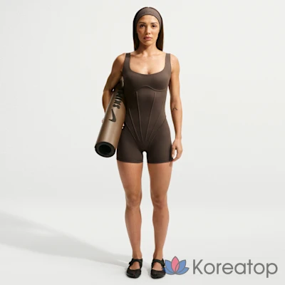 Боди женское Nike Skims Matte Corset 3-Inch