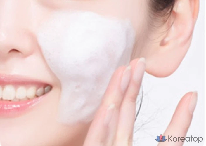 Пенка-масло для лица MAXCLINIC Purity Talk Brightening Oil Foam, 110 г, 1 шт.