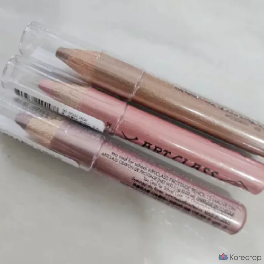 Карандаш для макияжа Too cool for school Frottage Pencil Multi-Pencil Aegyo-sal Highlighter Shadow Smooth Application, 01 Shining Linen, 1 шт., фото 4